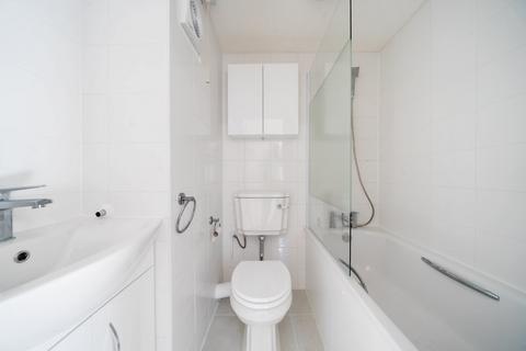 1 bedroom flat for sale, Shirley Road, Southampton, Hampshire, SO15