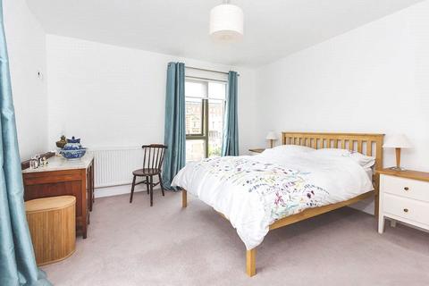 3 bedroom terraced house for sale, Bayldon Square, York, YO23