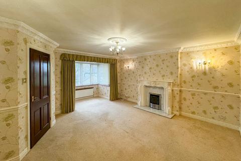 4 bedroom detached house for sale, Benomley Road, Huddersfield HD5
