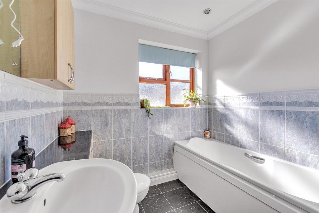 Family bathroom