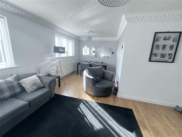 Living room/diner
