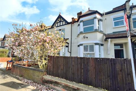 Hounslow Road, Twickenham, TW2