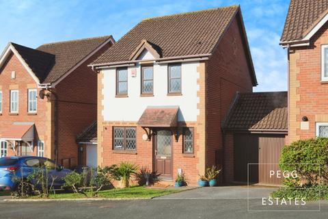 3 bedroom detached house for sale, Shearwater Drive, Torquay