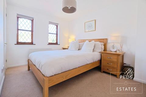 3 bedroom detached house for sale, Shearwater Drive, Torquay