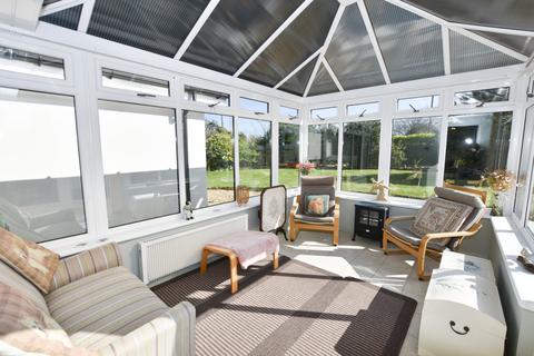 12 Chapel Close, Kehelland, Camborne, TR14 0DB