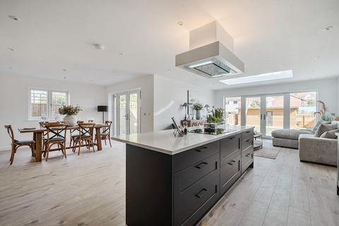 19 Elvendon Road, Goring, Reading, RG8 0DP