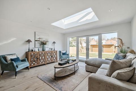 19 Elvendon Road, Goring, Reading, RG8 0DP