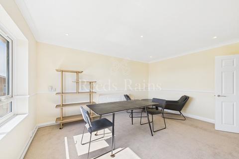 undefined, Victoria Drive, Dartford DA4