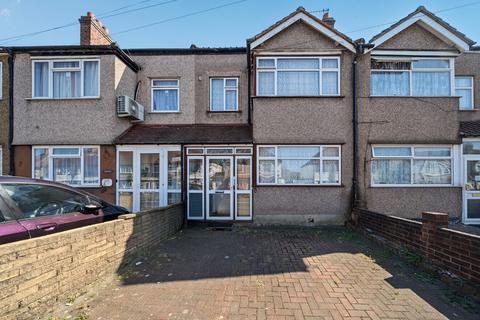 Grove Road, Mitcham CR4