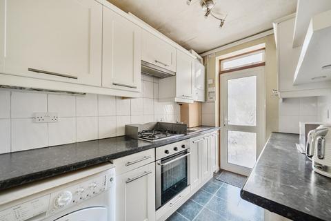 3 bedroom terraced house for sale, Grove Road, Mitcham CR4