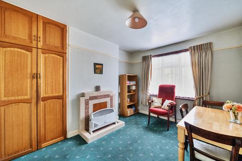 3 bedroom terraced house for sale, Longthornton Road, London SW16