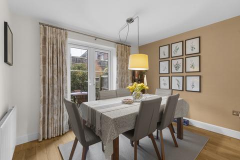 undefined, Saffron Crescent, Hertfordshire CM21