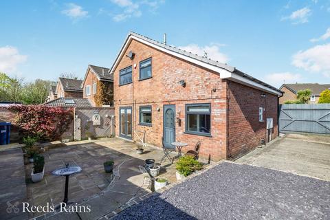 5 bedroom detached house for sale, Whernside Way, Lancashire PR25