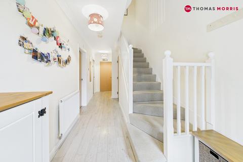 4 bedroom terraced house for sale, Skipper Way, St. Neots PE19
