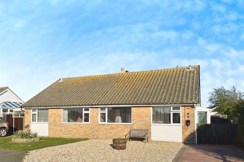 2 bedroom bungalow for sale, Abbottsbury, West Sussex PO21