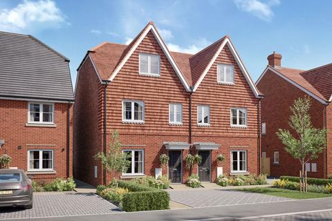 3 bedroom end of terrace house for sale, The Birch - Plot 46 at The Evergreens, The Evergreens, South Road RG40