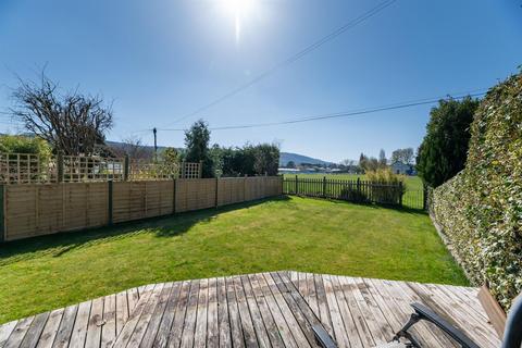 3 Moor Drive, Otley, LS21 1DZ