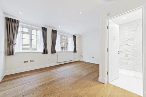 4 Robert Close, London, W9 1BY
