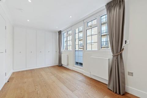 4 Robert Close, London, W9 1BY