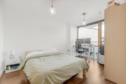2 bedroom flat for sale, Lloyds Row, London EC1R