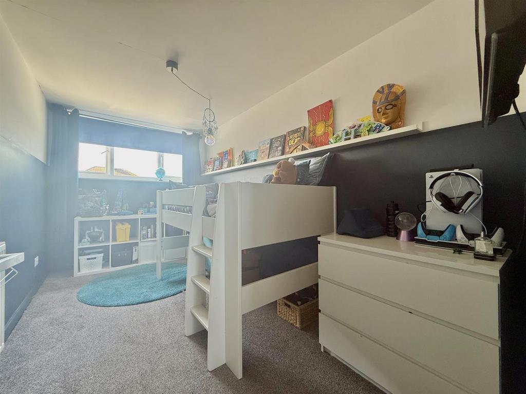 Bedroom4.jpg