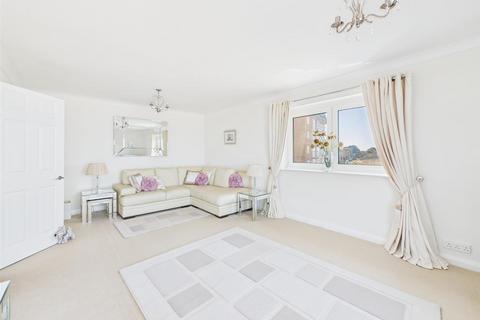 2 bedroom apartment for sale, Sandylands Promenade, Heysham, Morecambe
