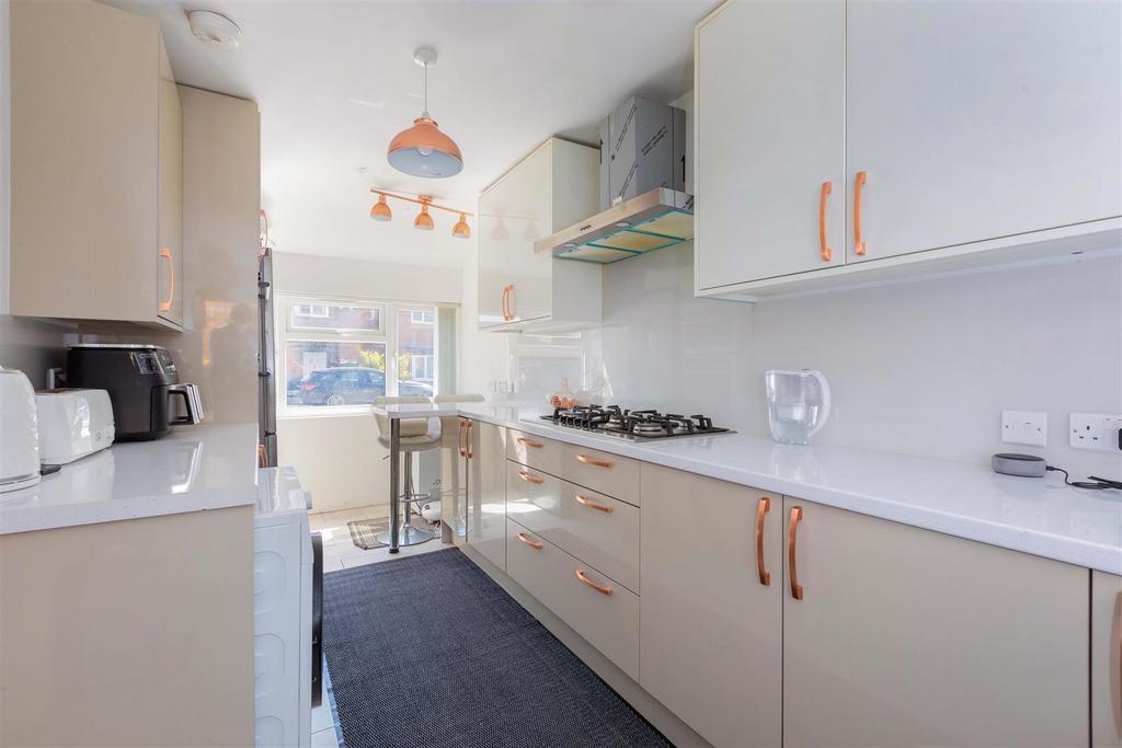 18 Gladstone Way-11.jpg