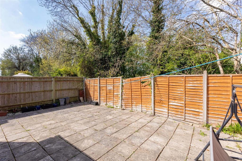 18 Gladstone Way-3.jpg