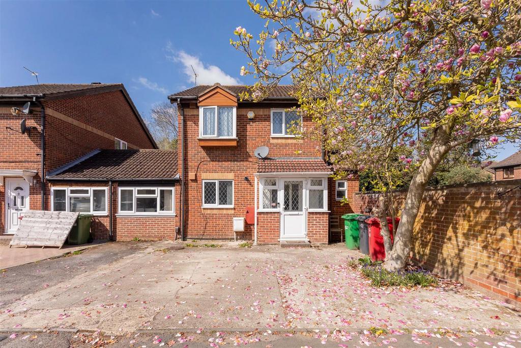18 Gladstone Way-4.jpg