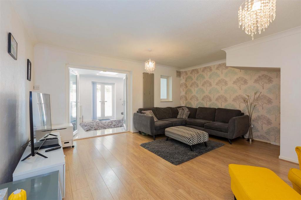 18 Gladstone Way-8.jpg