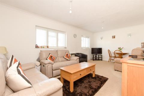 1 bedroom flat for sale, Peregrine Gardens, Shirley, Croydon, Surrey