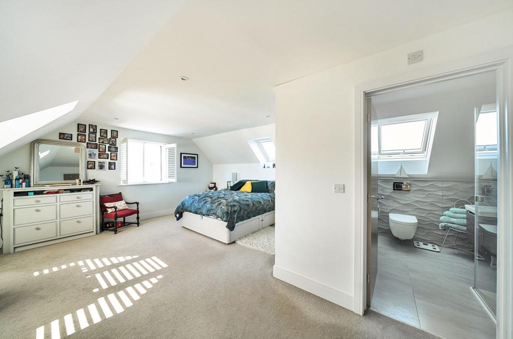 Main Bedroom