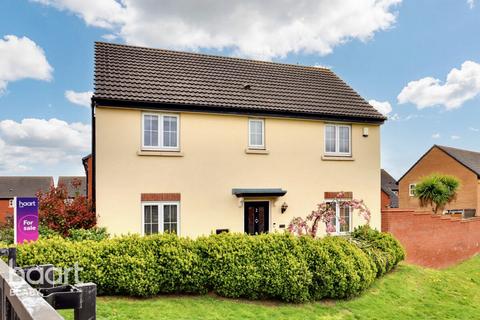 2 Hunter Road, Whetstone, Leicester, LE8 6AE