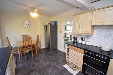 25 Bidwell Hill, Houghton Regis, Dunstable, LU5 5DR