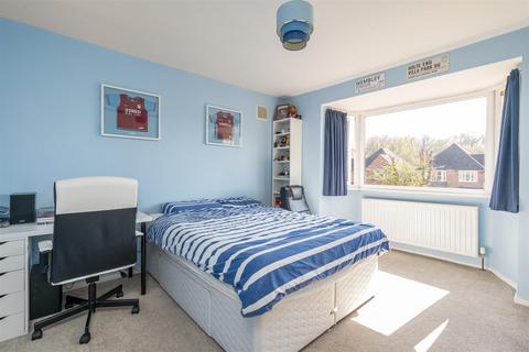93 Buryfield Road, Solihull, B91 2DQ