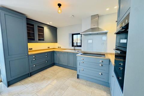 undefined, Llanfynydd, Carmarthen