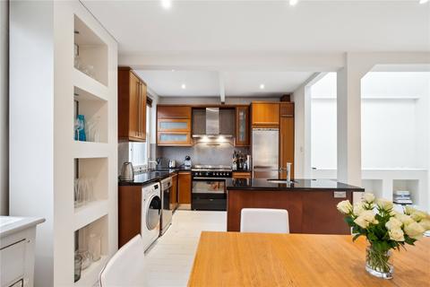 2 bedroom flat to rent, Kensington Gardens Square, London, W2