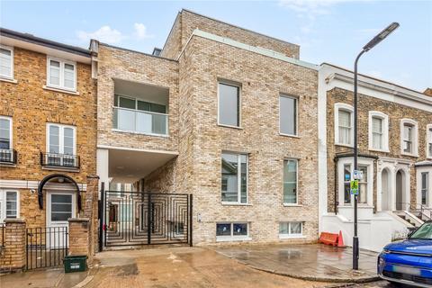 3 bedroom flat for sale, Powell Road, London E5