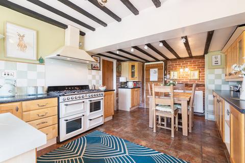 5 bedroom detached house for sale, Astwood Lane, Astwood Bank, Redditch, Worcestershire, B96