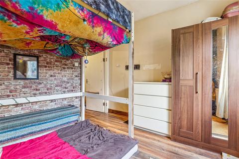 Ground Floor Flat, 28 Midland Terrace, London, NW10 6DR