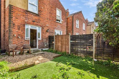 Ground Floor Flat, 28 Midland Terrace, London, NW10 6DR