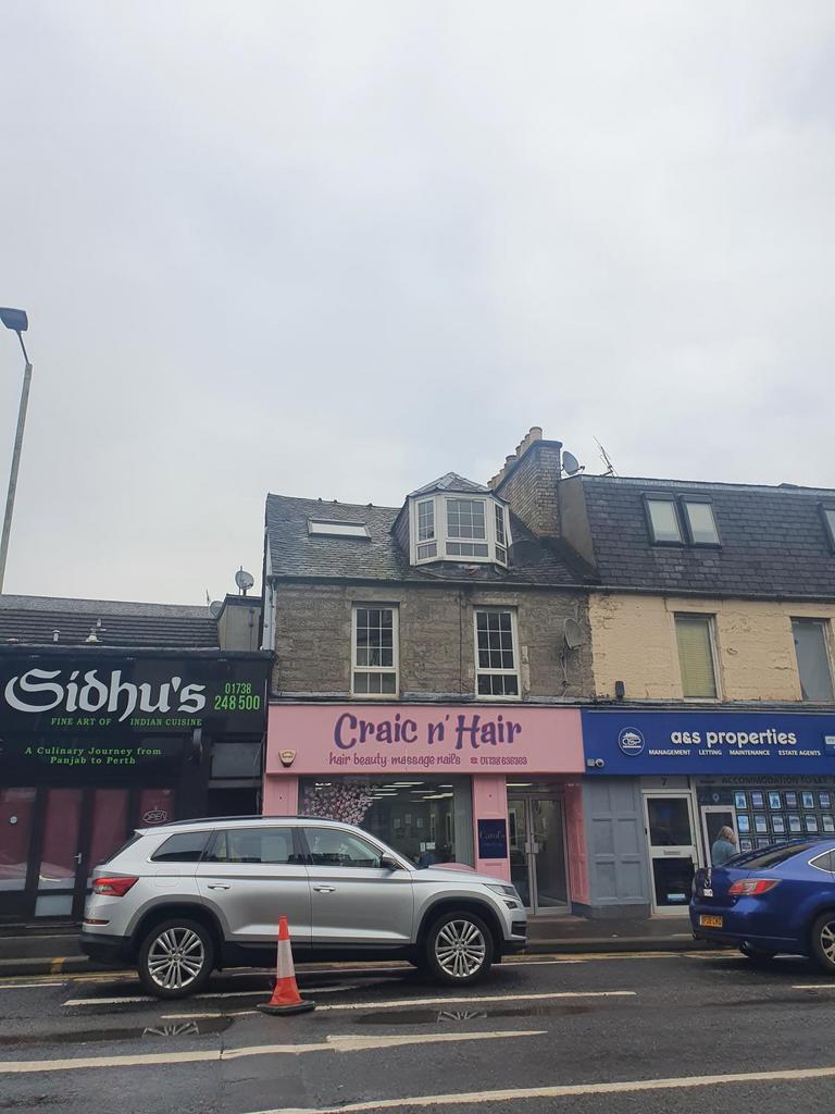 11 F1, County Place, Perth, PH2 8 EE