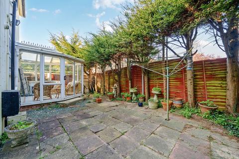 3 bedroom detached house for sale, Mabel Road, Swanley, Kent