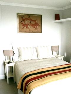 2 bedroom flat to rent, Eardley Crescent, London, SW5