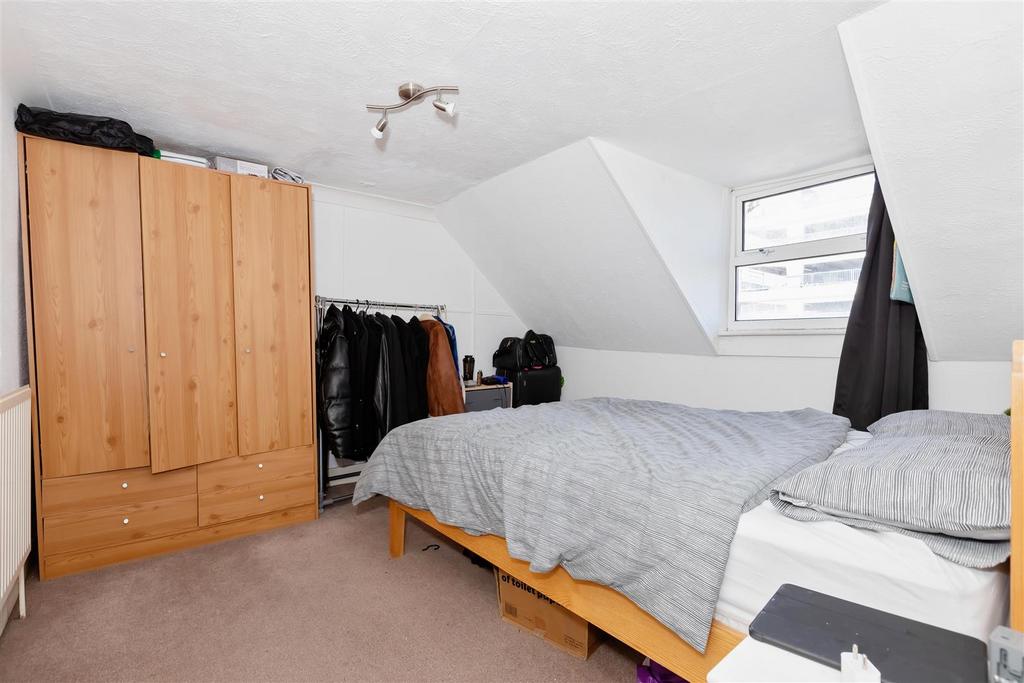 Warwick st 6.jpg