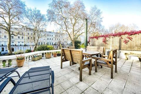 2 bedroom flat to rent, Onslow Gardens, London, SW7