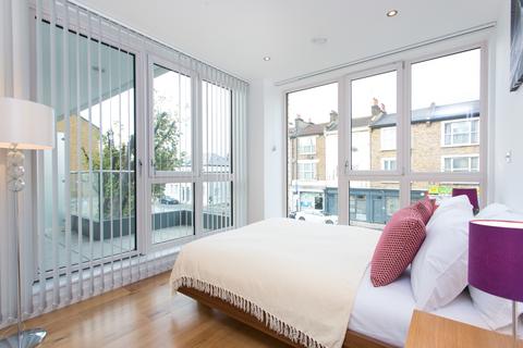 2 bedroom flat to rent, Glenbrook Apartments, 85 Glenthorne Road, Hammersmith, London, W6