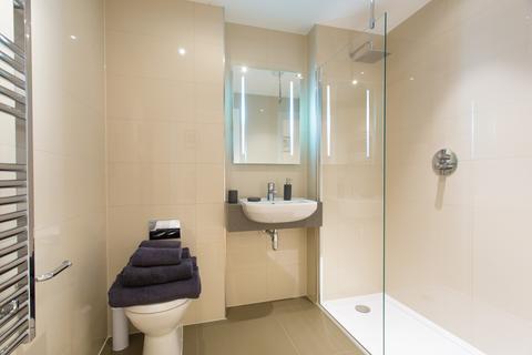 2 bedroom flat to rent, Glenbrook Apartments, 85 Glenthorne Road, Hammersmith, London, W6