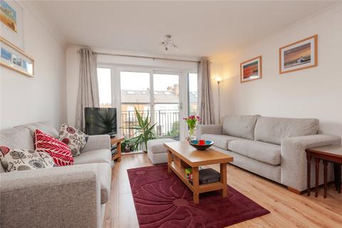 2 bedroom apartment for sale, Second Cross Road, Twickenham