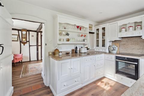 3 bedroom detached house for sale, Chapel Hill, Princes Risborough HP27